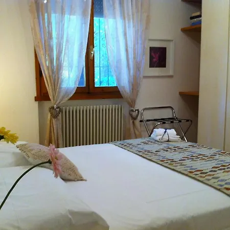 Oda ve Kahvaltı Silvani 123 3*