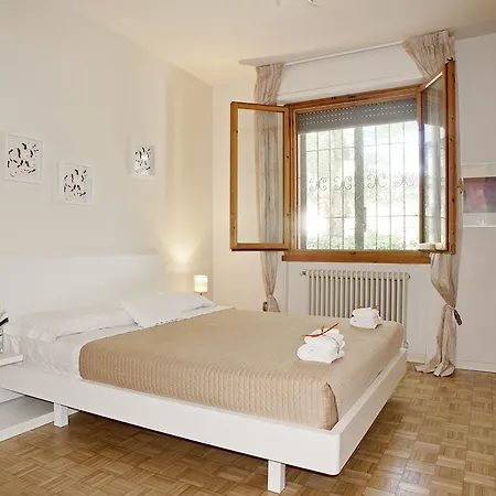 Oda ve Kahvaltı Silvani 123