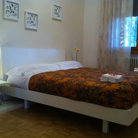 Oda ve Kahvaltı Silvani 123