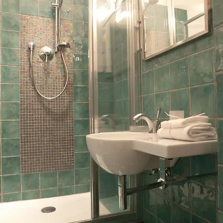 Silvani 123 Bed & Breakfast 3*